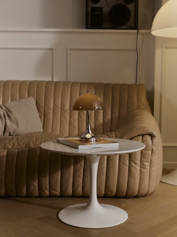 Panthella 160 Bordlampe Bærbar V3 Original Opal Brown