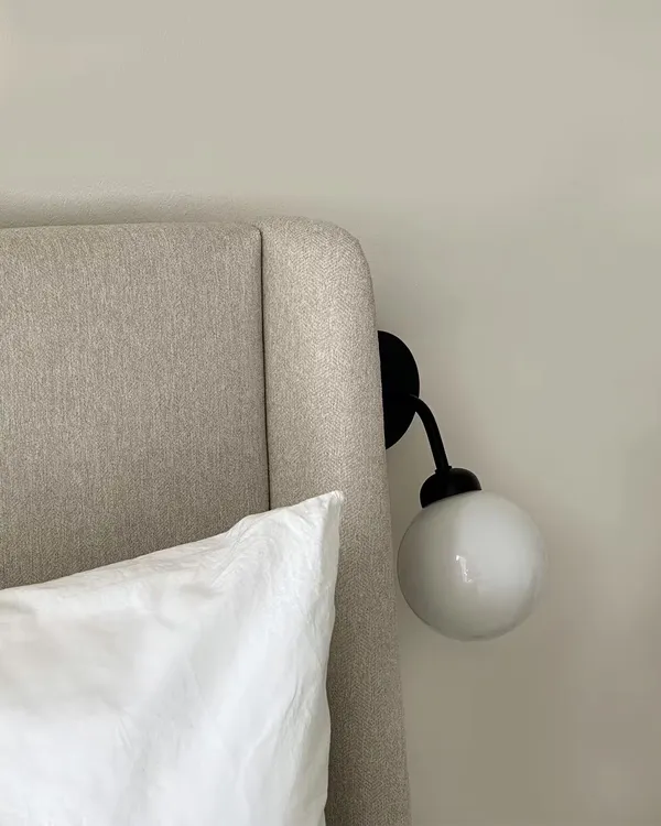 Apiales Vegglampe Med Ledning Sort