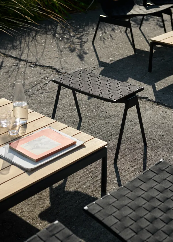 Ville AV50 Salongbord 90x90 cm Warm Black
