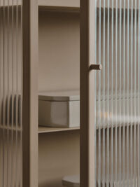 Haze Veggskap Ribbet Glass 35x100 cm Cashmere