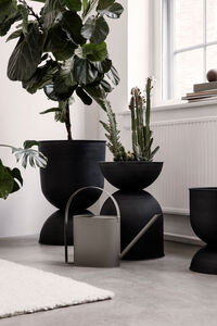 Hourglass Pot Large Black/Dark Grey