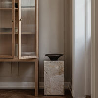 Plinth Tall Sivupöytä 51x30 cm Kunis Breccia Marmori