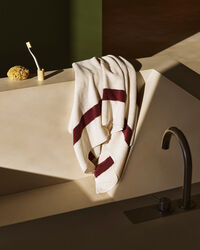 Stripe Towel 70x140 cm Burgundy