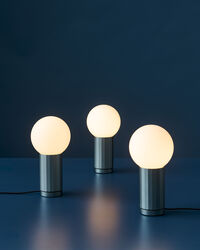 Turn On Bordlampe Blå