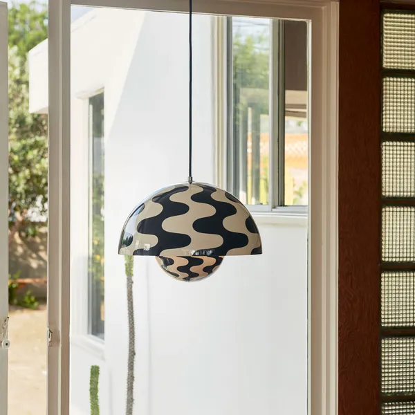 Flowerpot VP7 Pendel Black/White