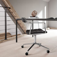 452 Svingstol med Hjul Polert Aluminium / Sort Skinn