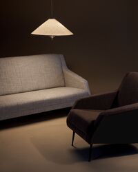 CDC.1 Loungestol Bouclé GUBI 005 / Matt Svart Fot