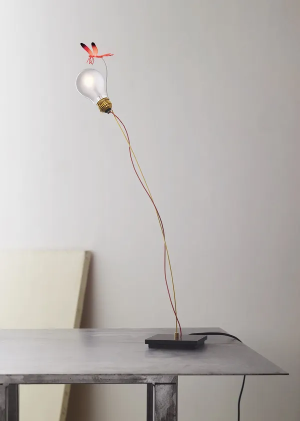 I Ricchi Poveri Bzzzz Bordlampe Rød