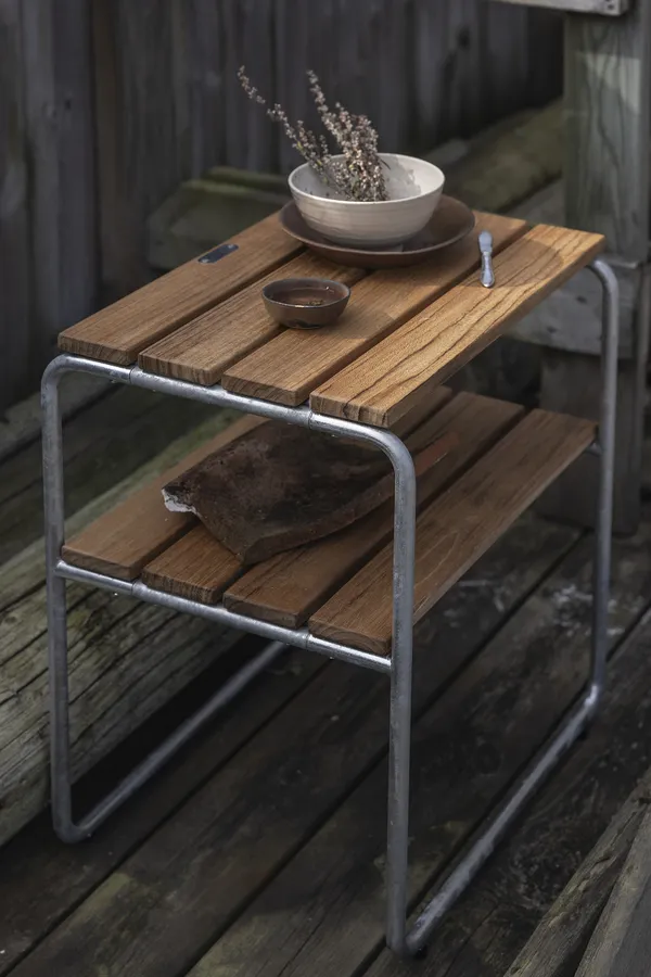 L45 Sidobord Obehandlad Teak Oljad Ek / Varmförzinkat Stål
