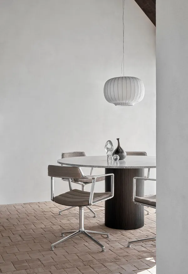 452 Snurrstol Mörk Sand