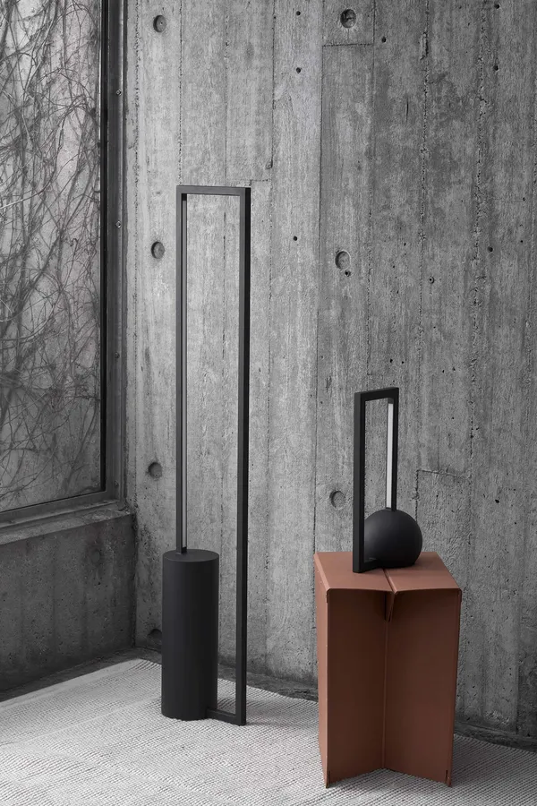 Dot Bordlampe Svart