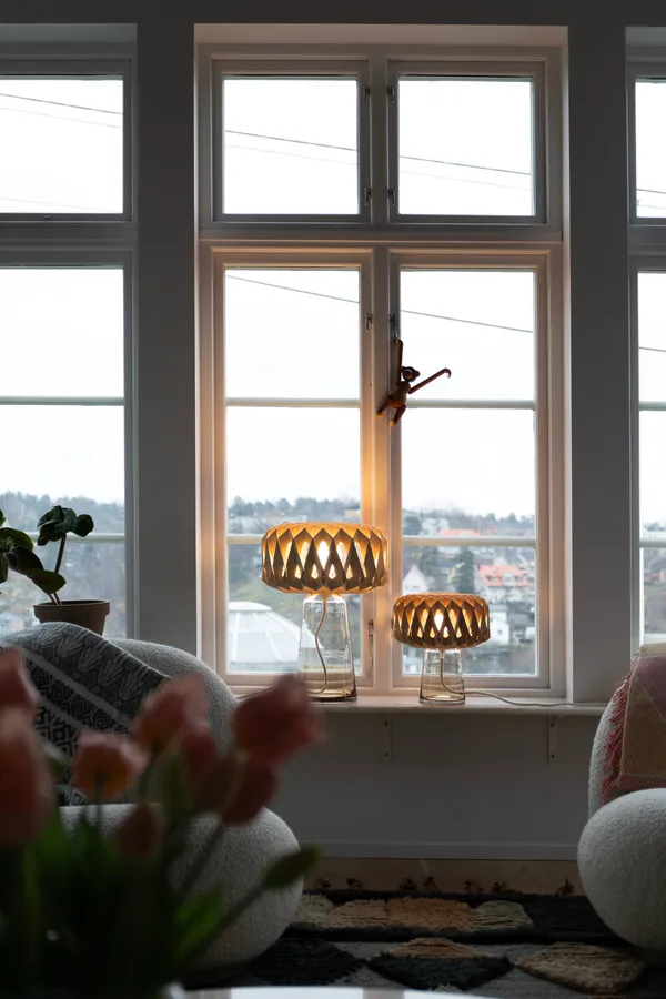 Signature 35 Bordlampe Bjørk / Amber