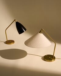 Gräshoppa Bordlampe Messing / Canvas