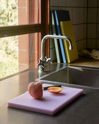 Slice Chopping Board Medium Lavender