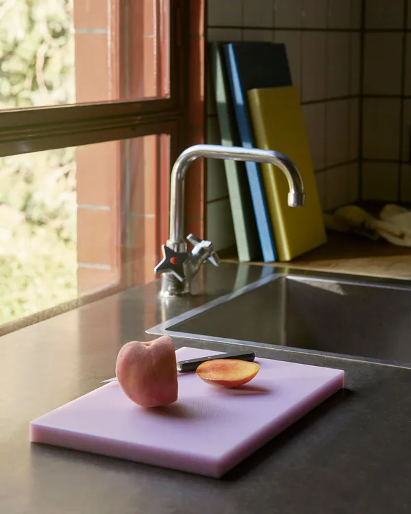 Slice Chopping Board Medium Lavender