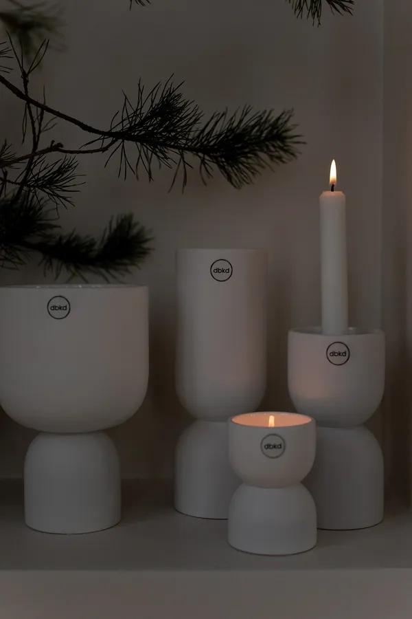 Post Vase white
