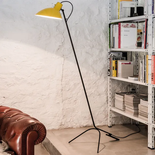 VV Cinquanta Gulvlampe Sort / Gul