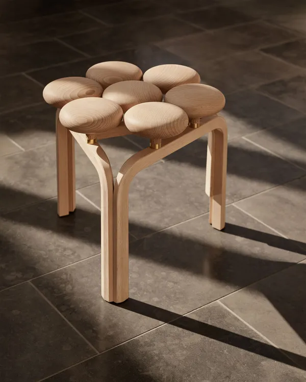 Utzon Stool Skammel Bøg/Messing