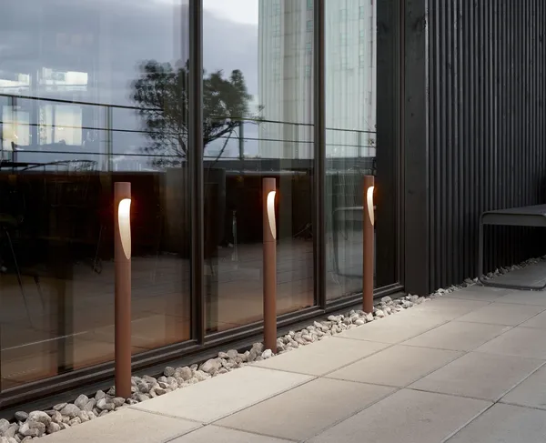 Flindt Garden Pullert Lang Corten Spiss Uten Adapter 2700K