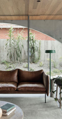 Tiki Soffa 3-Sits Svarta Ben / Skinn Vintage Rangers
