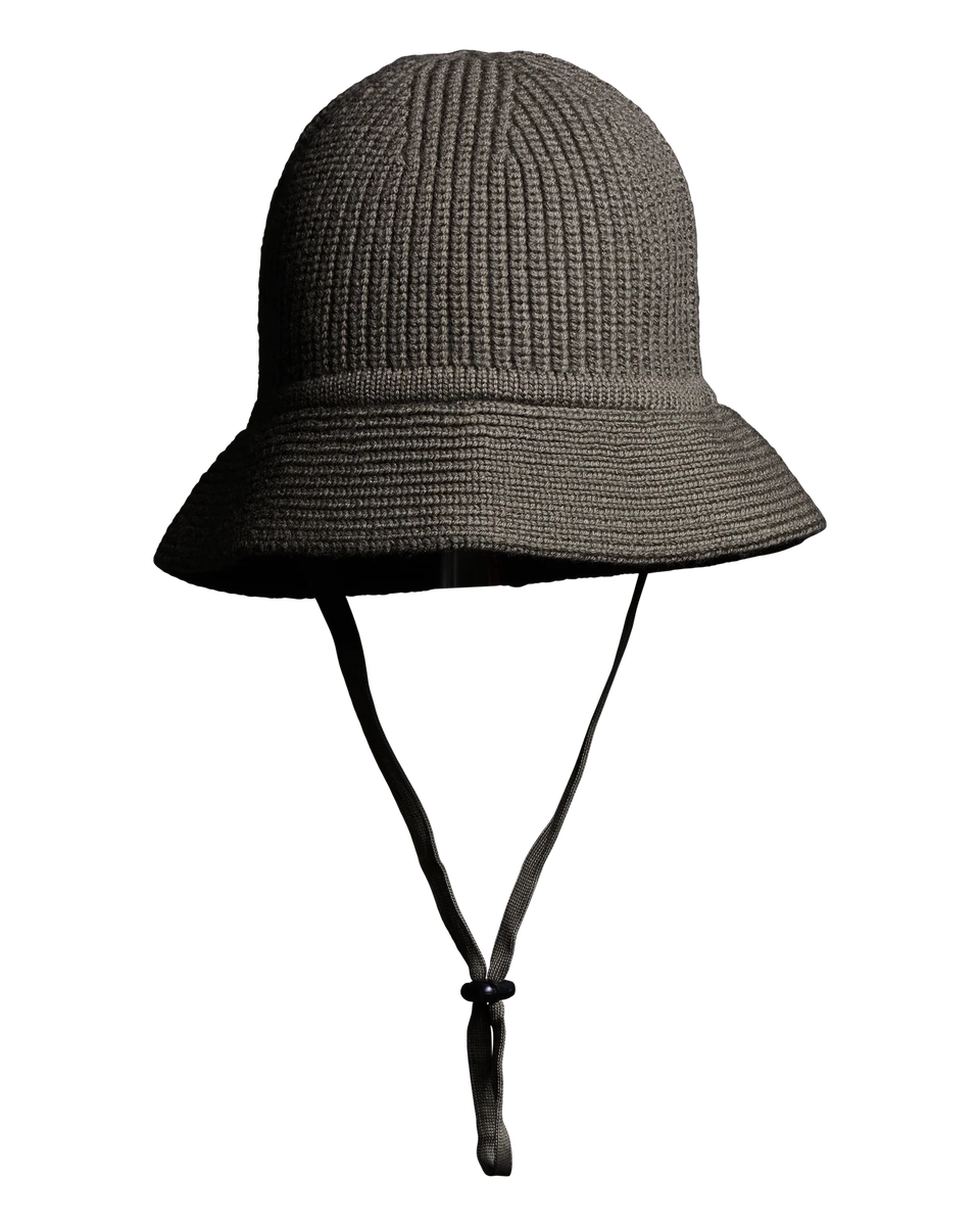 FROSTWAVE KNITTED HAT
