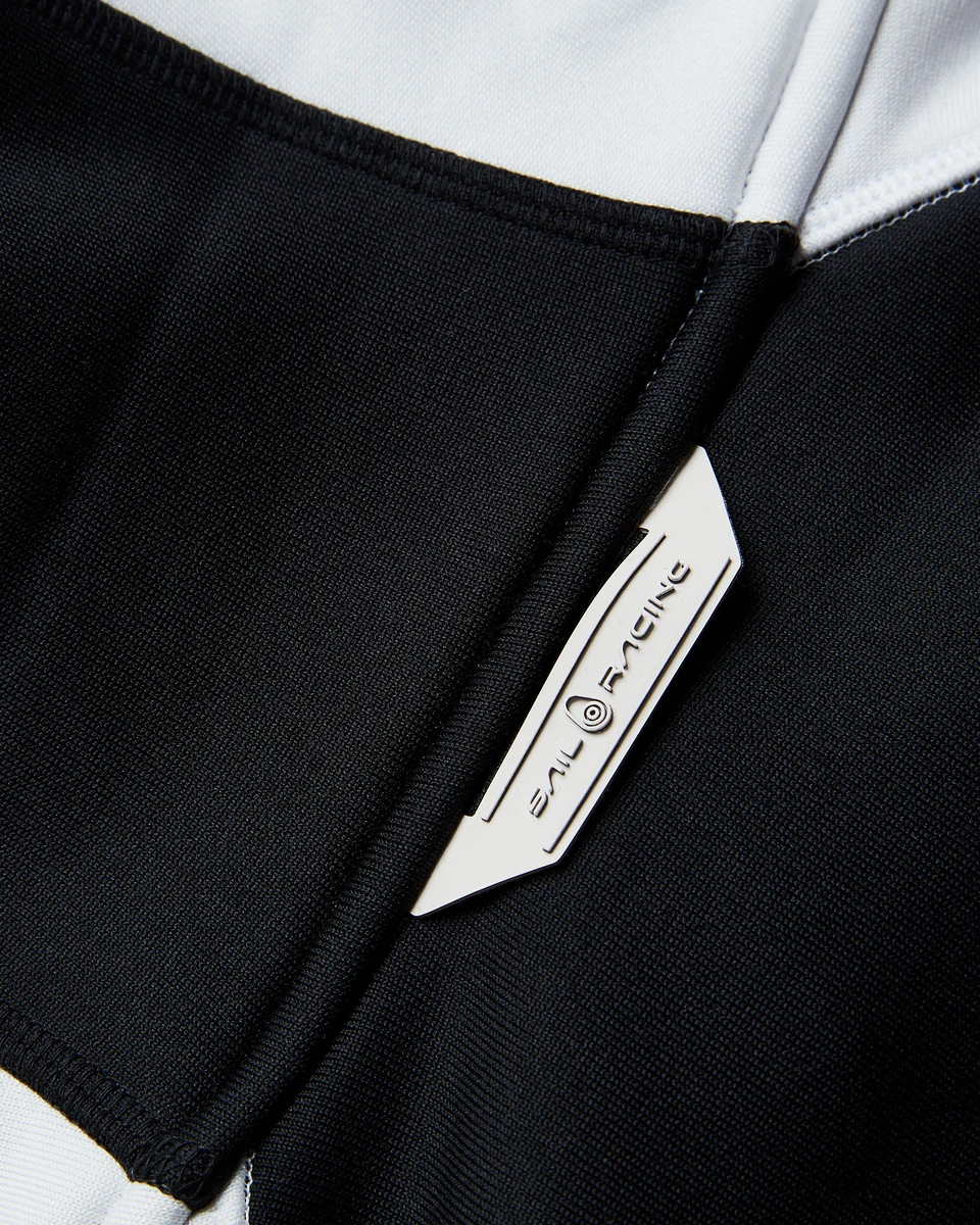 W SPRAY POLARTEC HOOD