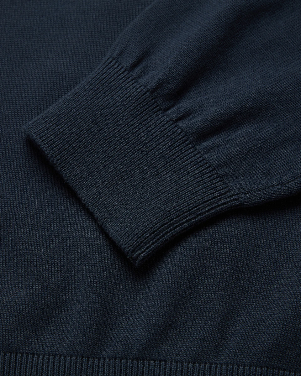 BOWMAN KNITTED HOOD