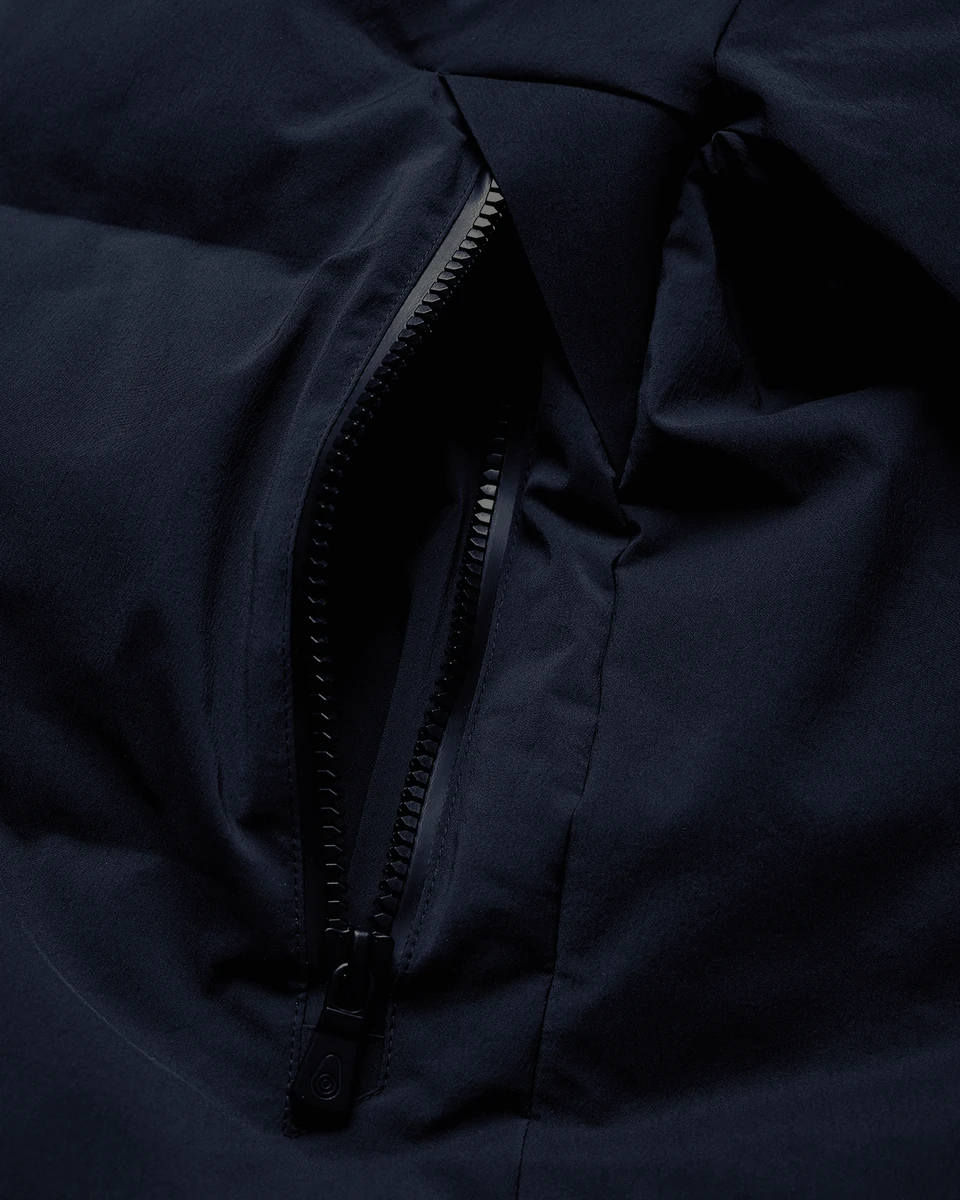 ARC DOWN JACKET