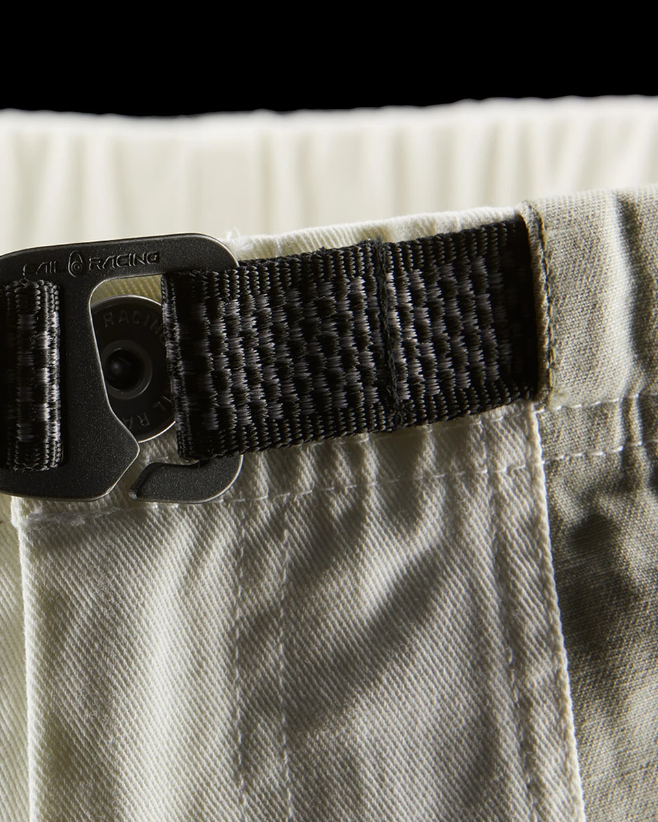 BREEZE BLOCKED SHORTS