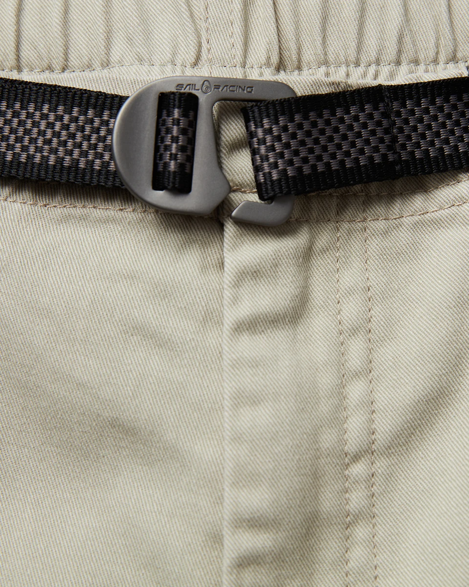 BREEZE BLOCKED SHORTS