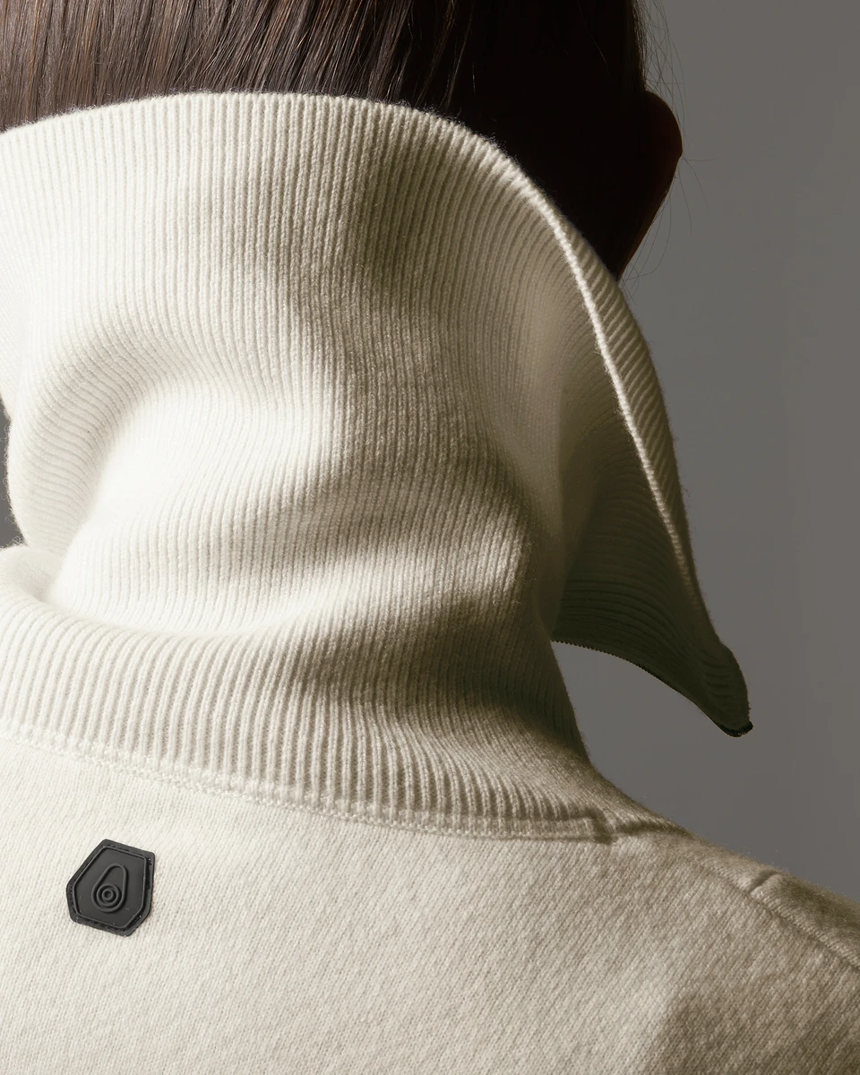 AMERY T-NECK