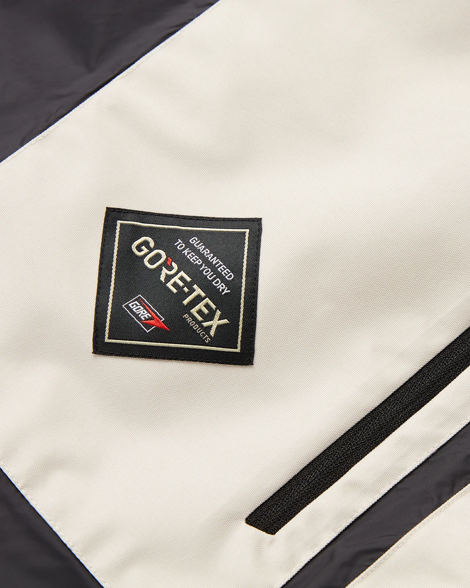 AMPLIFIER GORE TEX JACKET