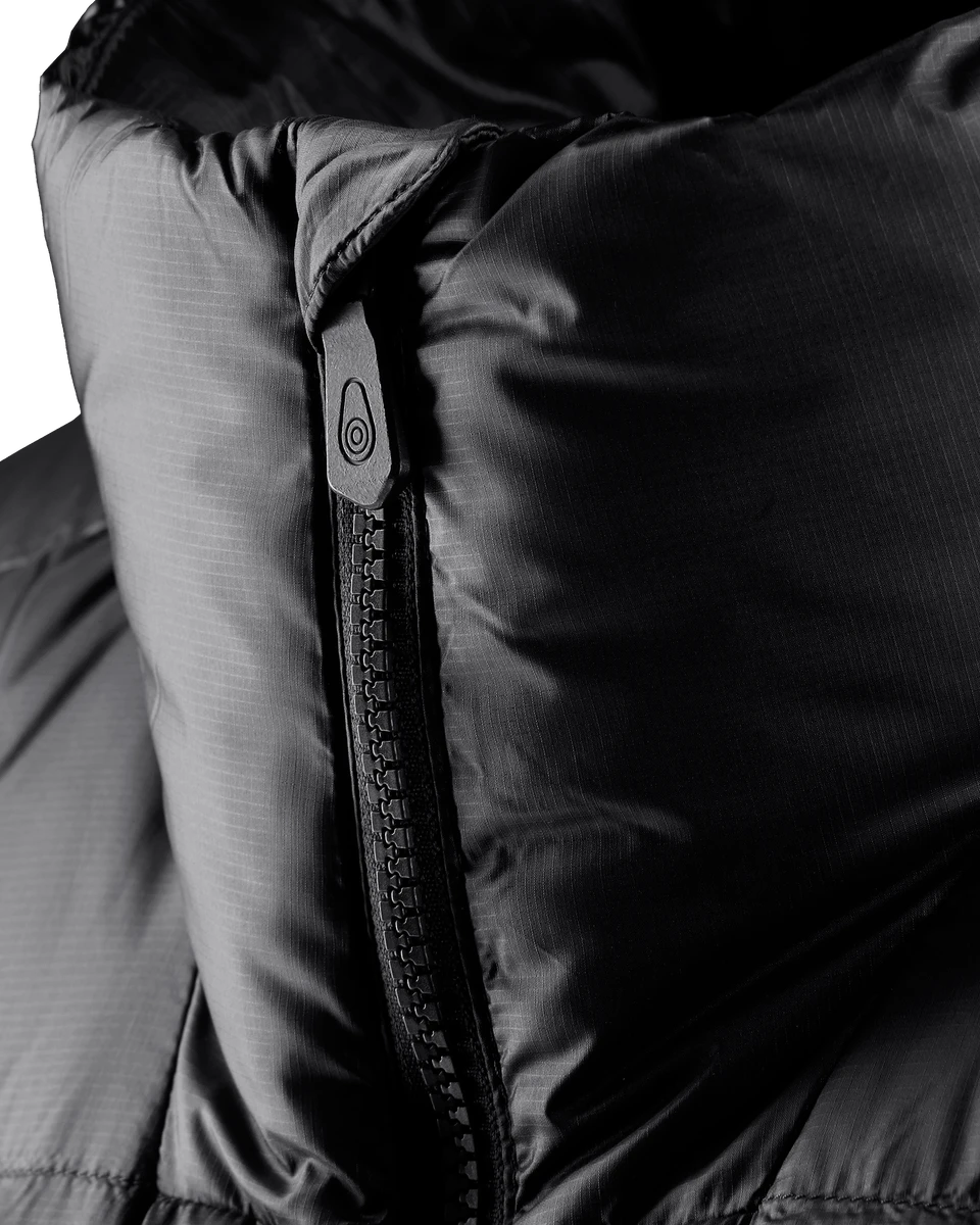 CLOUD DOWN VEST