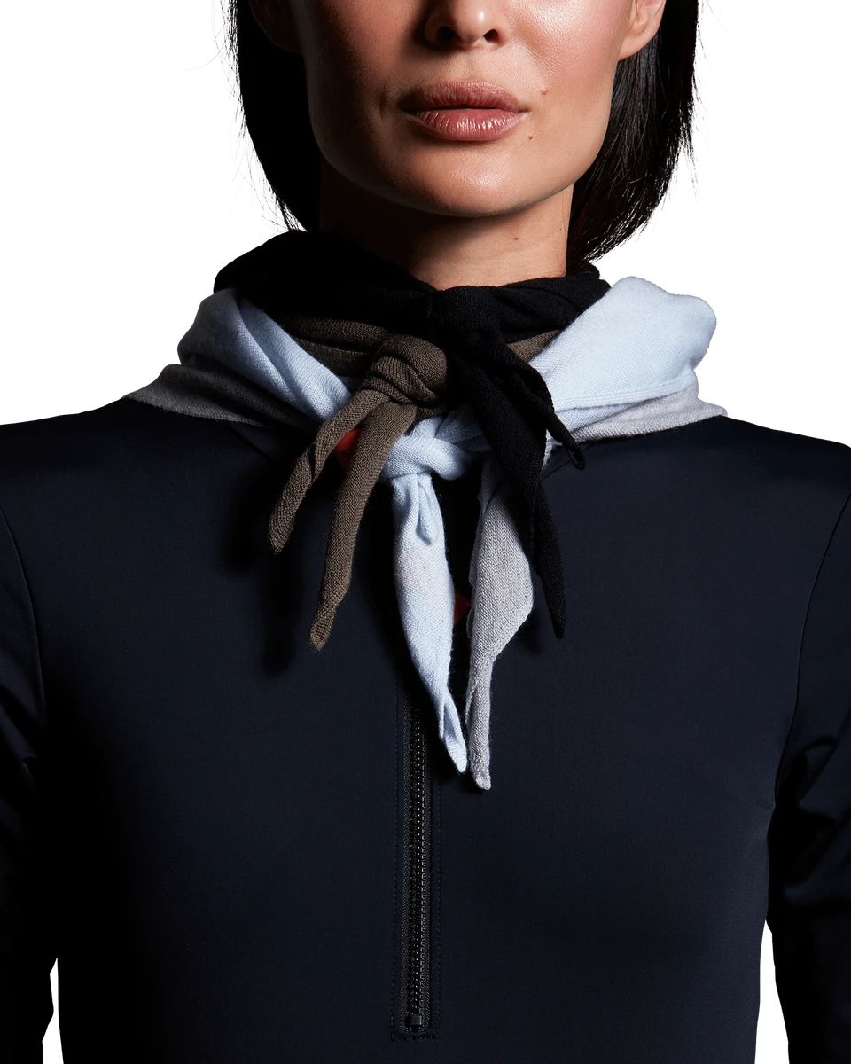 FROSTWAVE SCARF