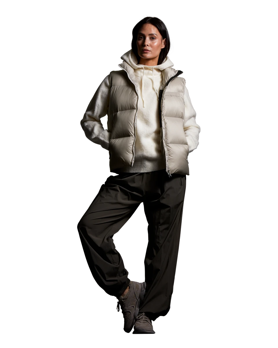 SKY DOWN VEST