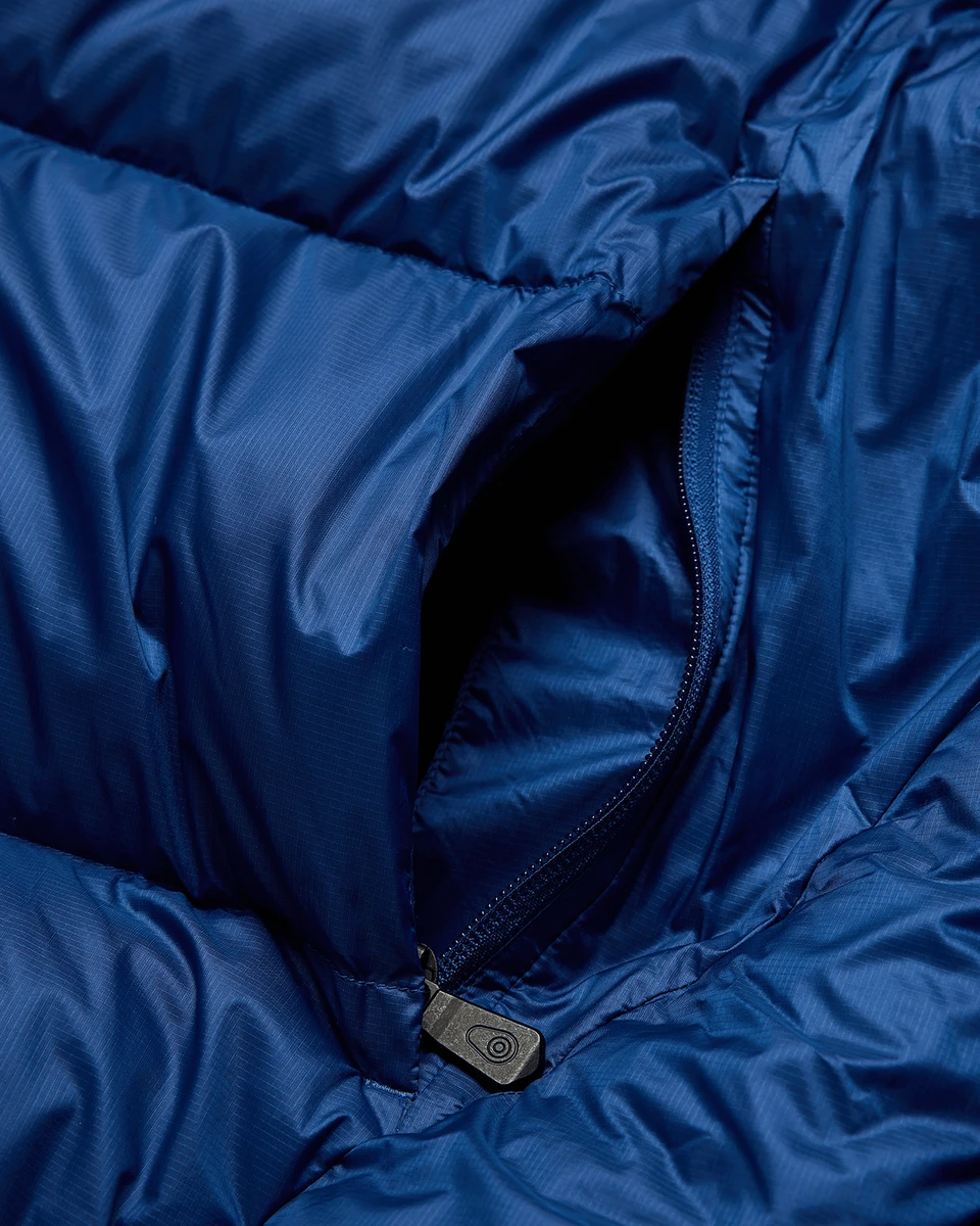 CLOUD DOWN VEST
