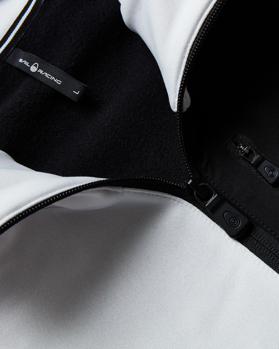 SPRAY POLARTEC HOOD