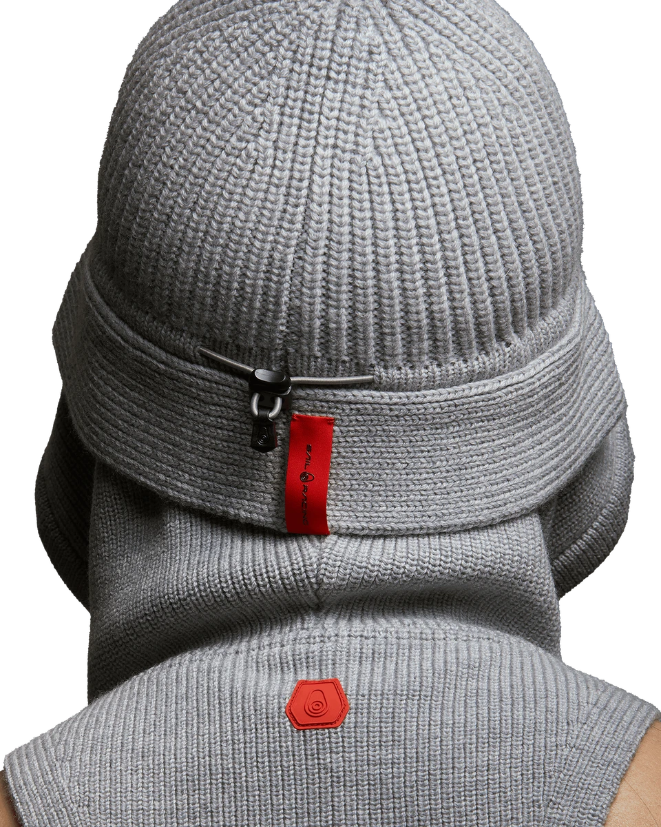 FROSTWAVE KNITTED HAT