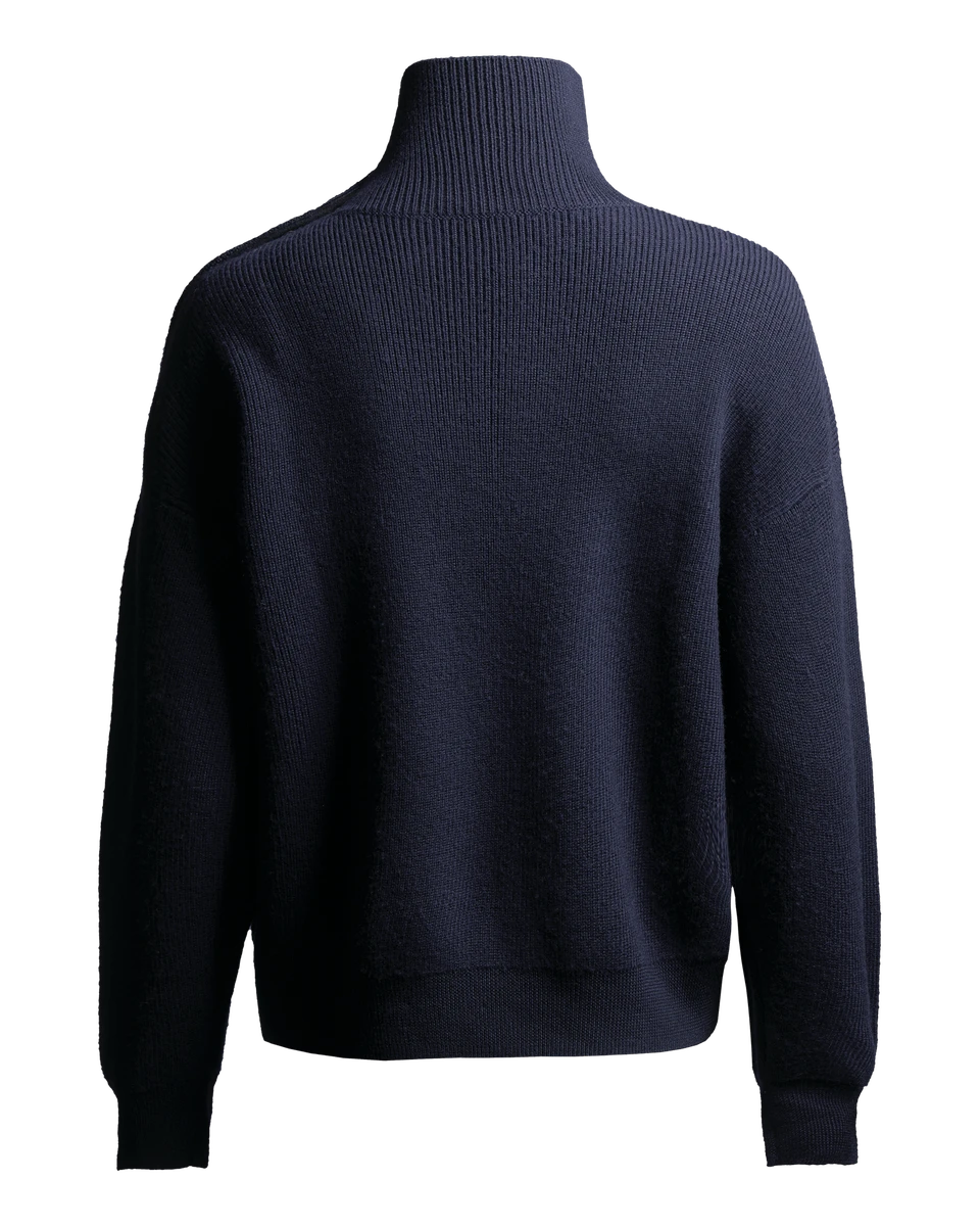 SEAFARER BUTTON NECK