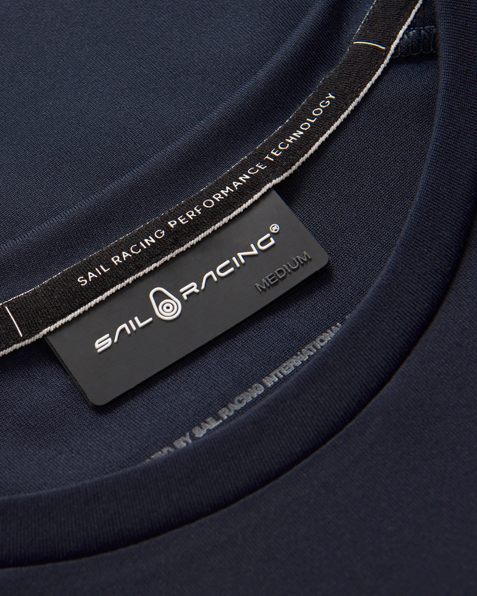 SPRAY TECHNICAL TEE