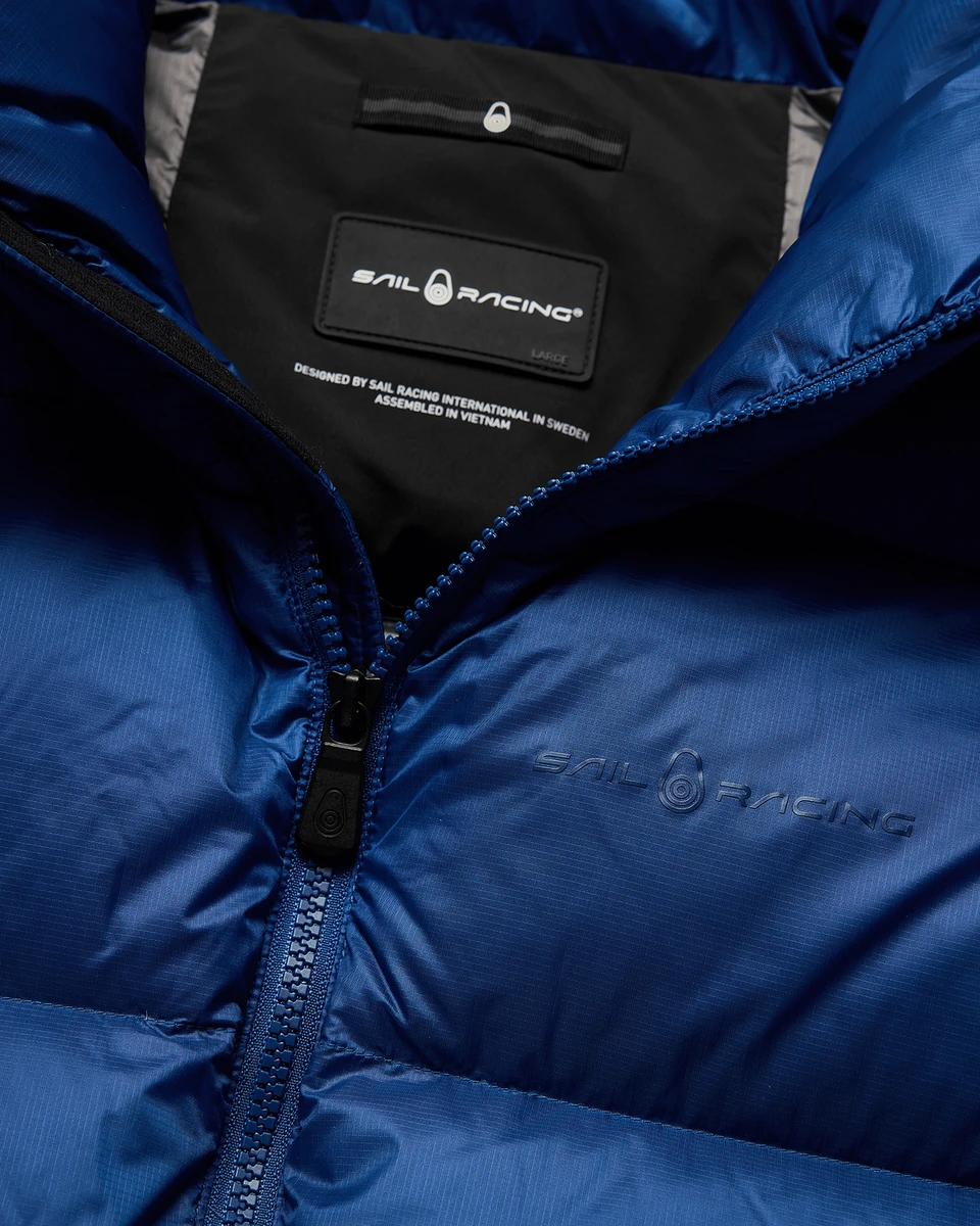 CLOUD DOWN VEST