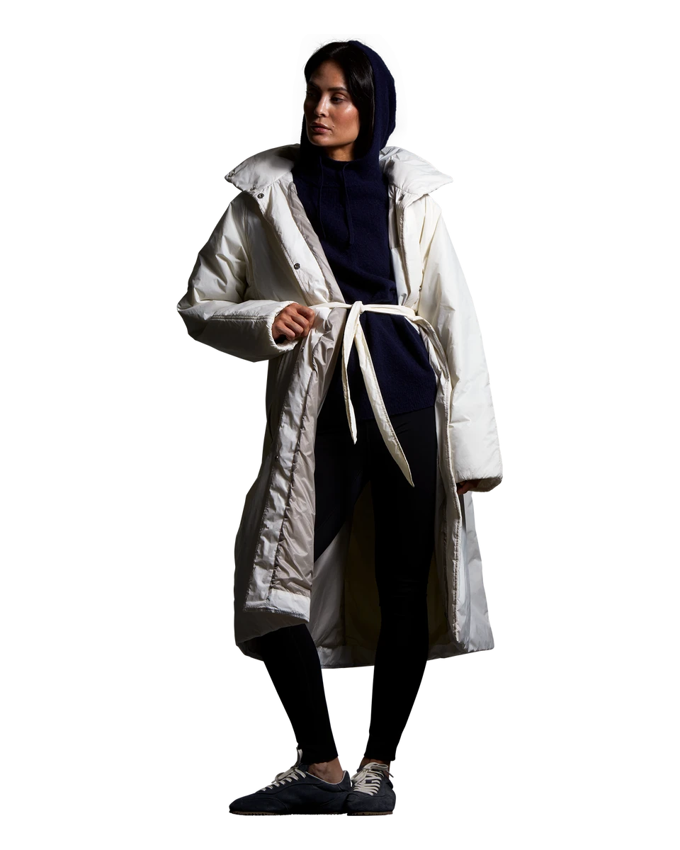 TRANSITIONAL COAT