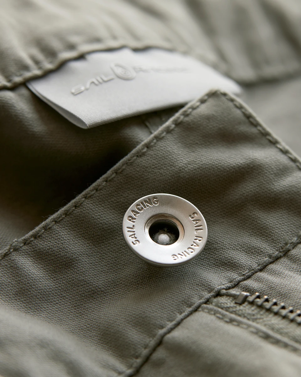 HYDRA CARGO SHORTS