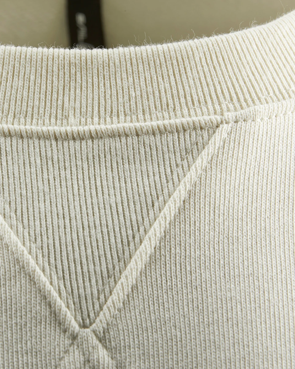 WIND SWEATER