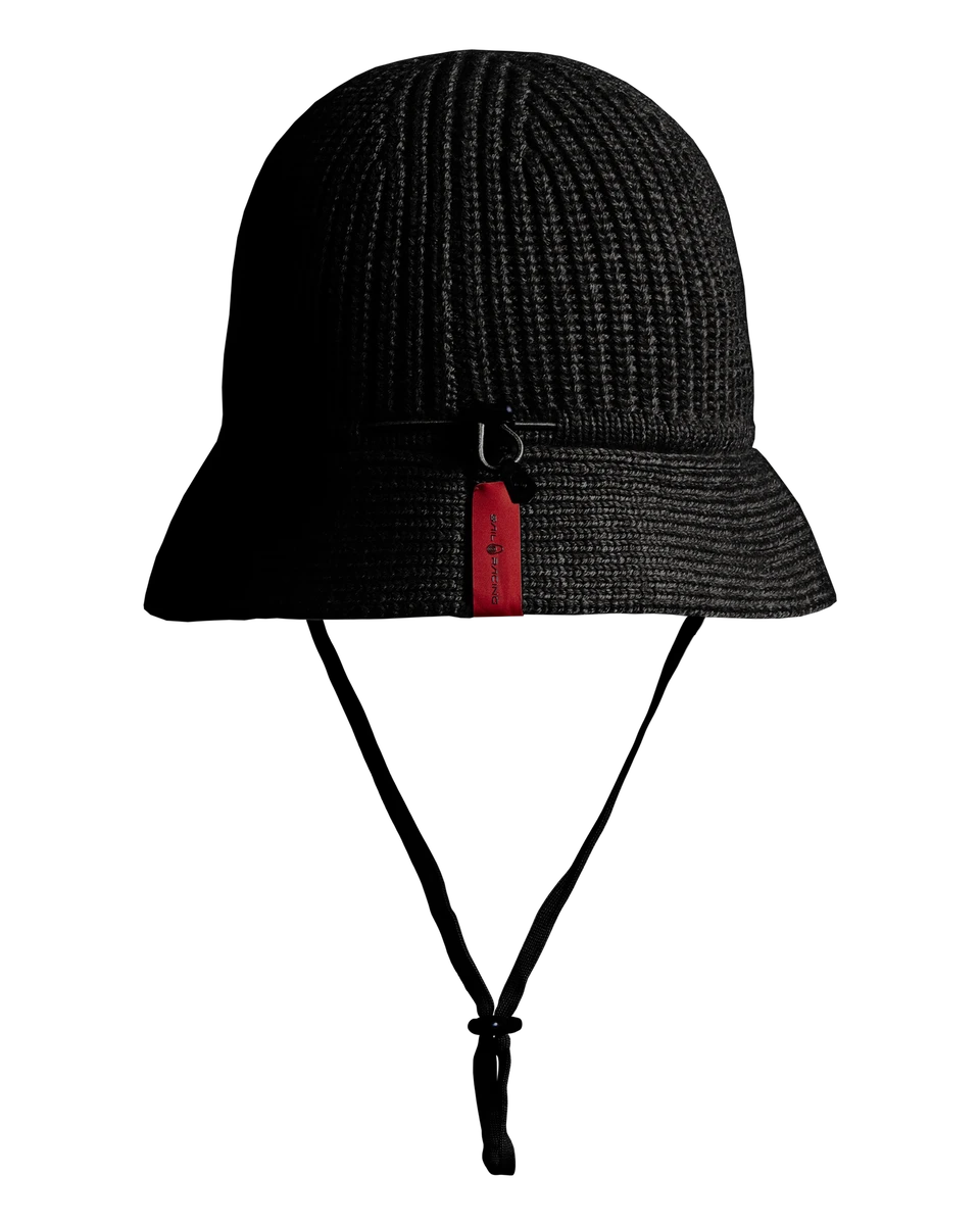 FROSTWAVE KNITTED HAT