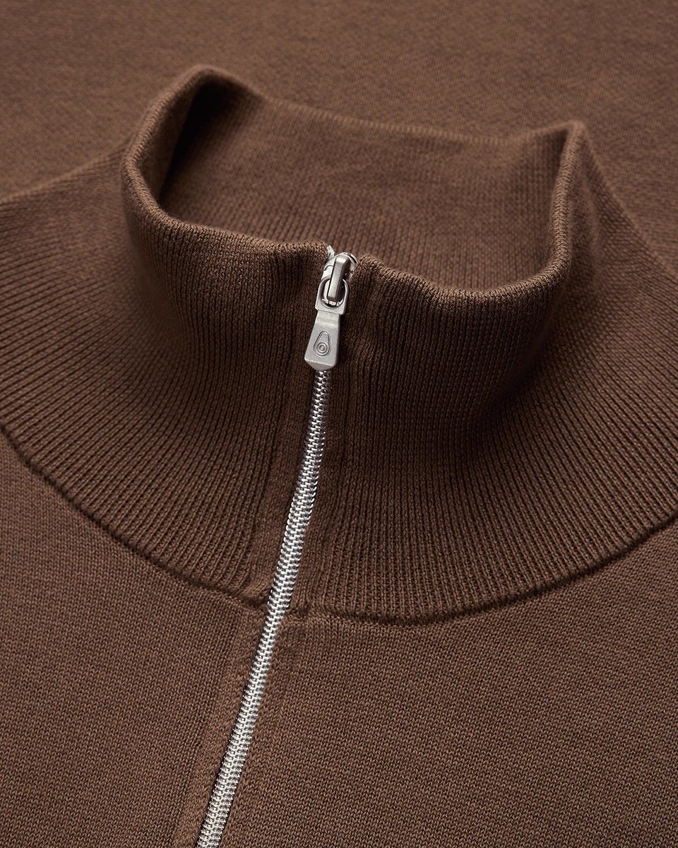 ARC KNITTED T-NECK 