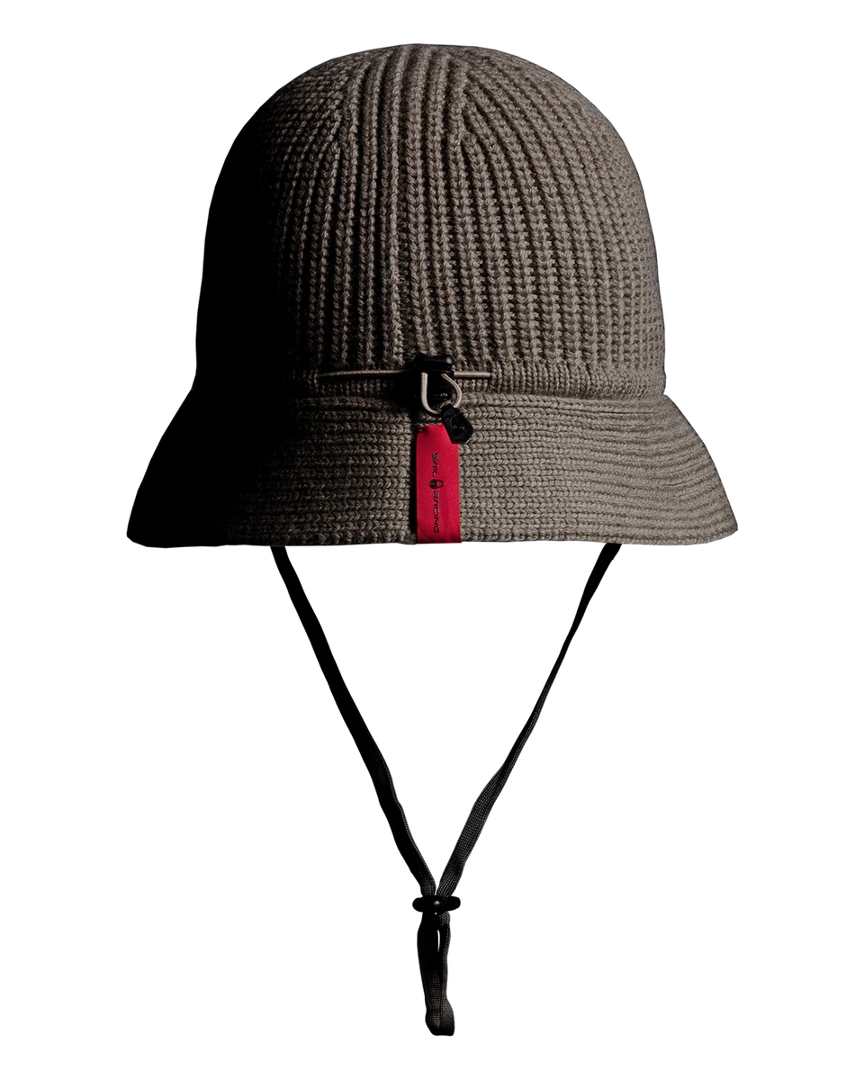 FROSTWAVE KNITTED HAT