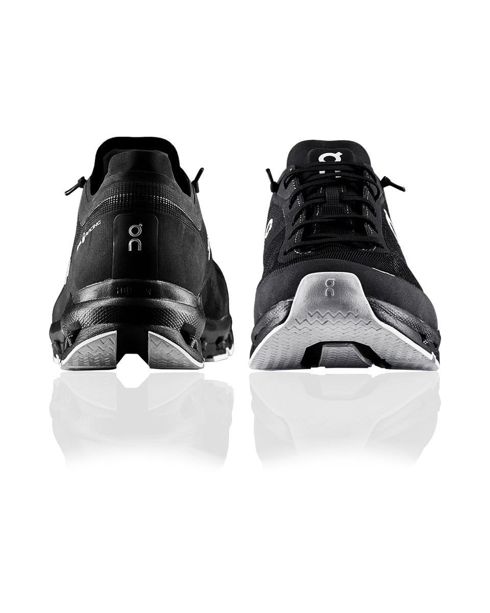 SR x ON CLOUD REGATTA
