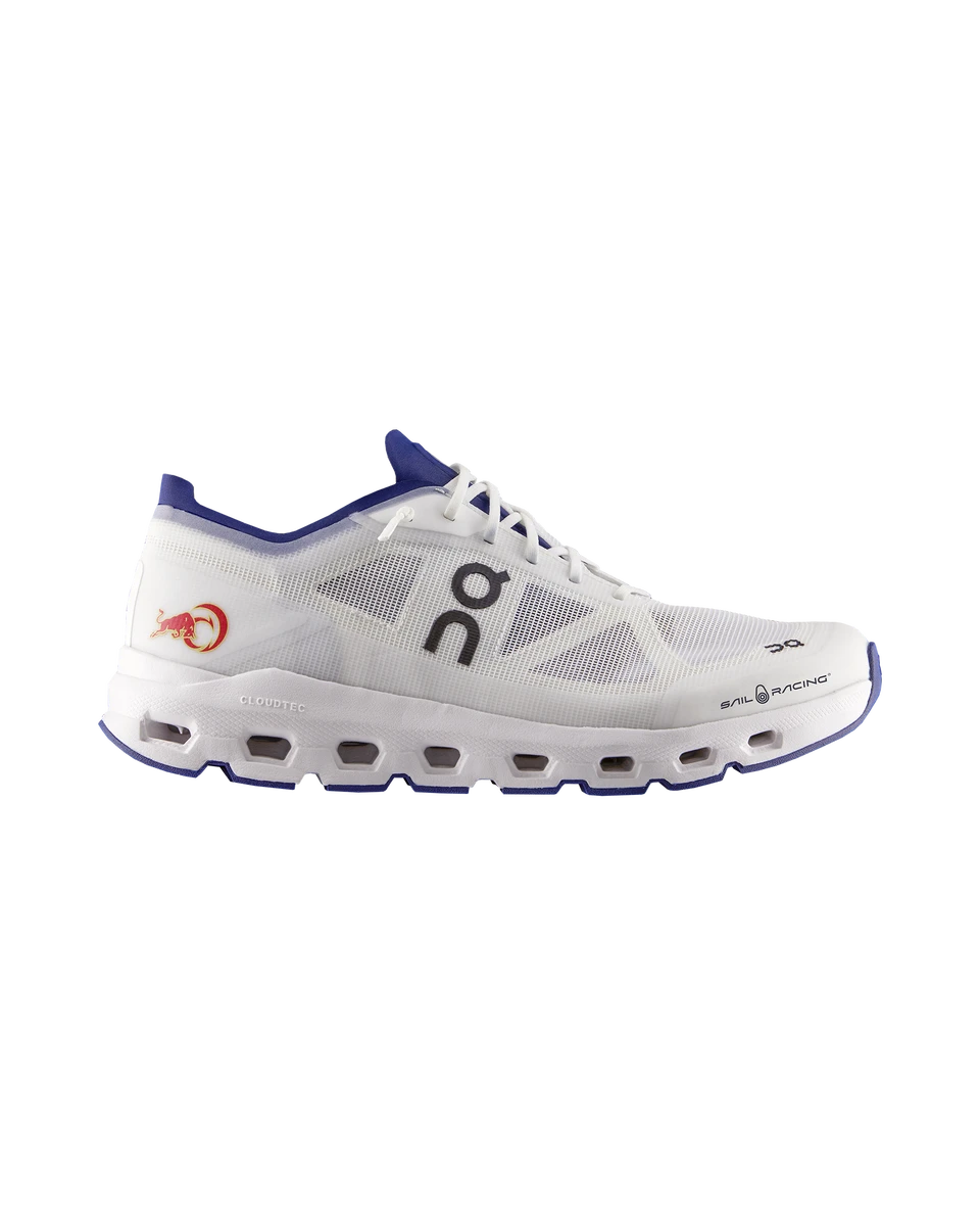 SR x ON CLOUD REGATTA BULL