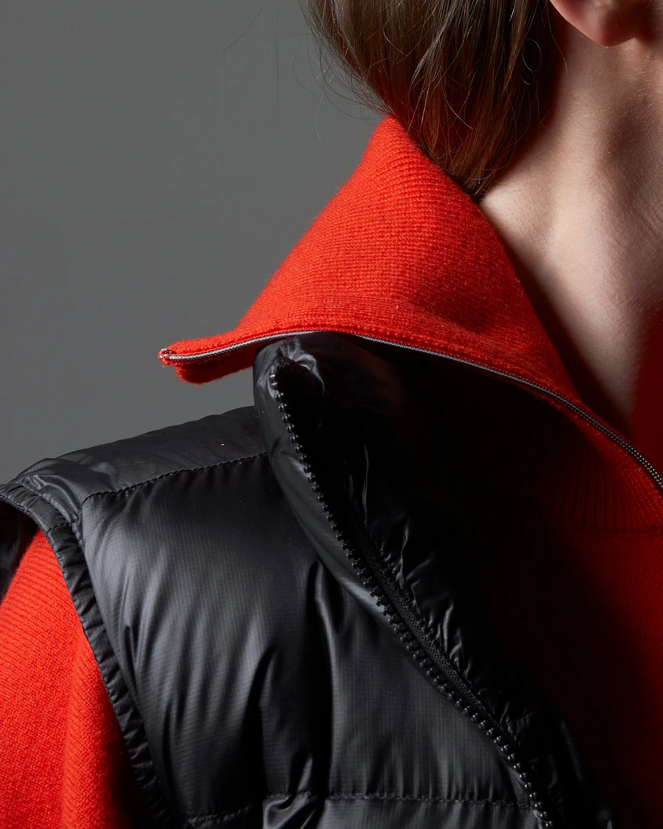 AMERY T-NECK
